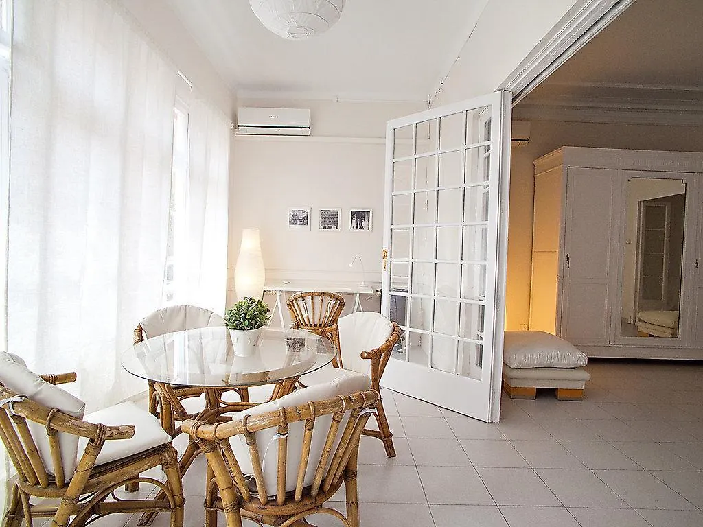Apartment Sants-Les Corts Galileu By Interhome Barcelona