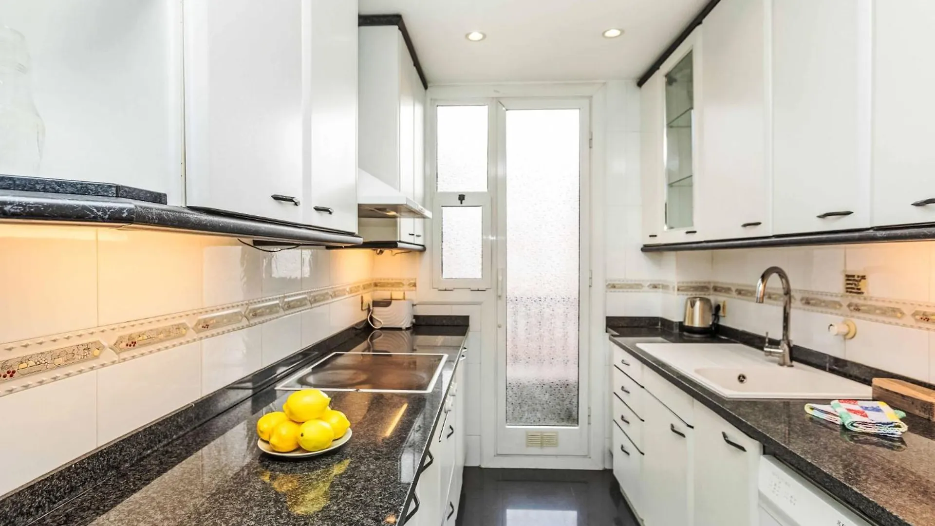 Apartment Sants-Les Corts Galileu By Interhome Barcelona