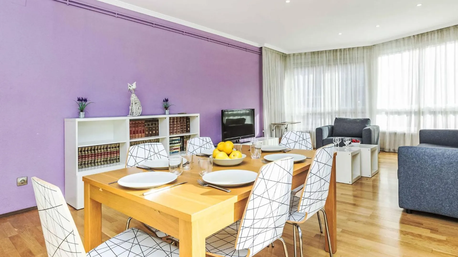 Apartment Sants-Les Corts Galileu By Interhome Barcelona